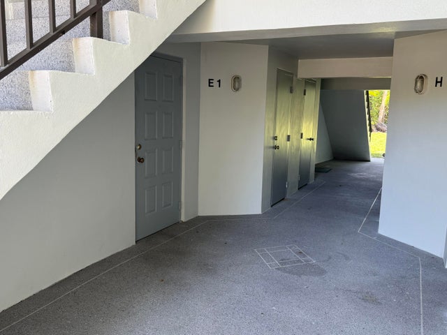 2 of 12 - 1009 Green Pine Blvd #e1, West Palm Beach, FL