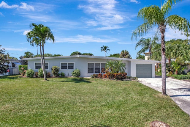 1 of 38 - 6821 Kingston Drive, Lake Worth, FL