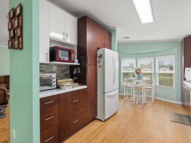 4 of 27 - 495 Tropical Isles Cir, Fort Pierce, FL