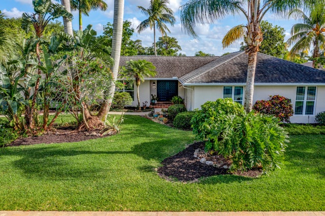 1 of 45 - 4786 Richmond Mews, Haverhill, FL