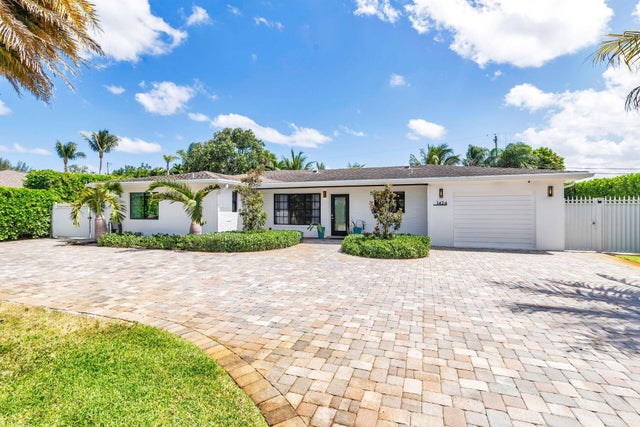 4 of 41 - 1424 Alpha Ct, Lake Clarke Shores, FL