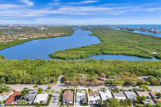 2 of 30 - 848 Johnson St, Hollywood, FL