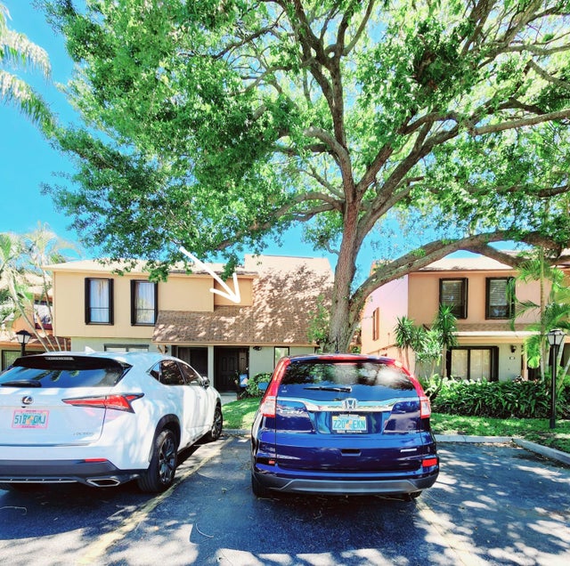 4 of 36 - 503 Sandtree Dr, Palm Beach Gardens, FL