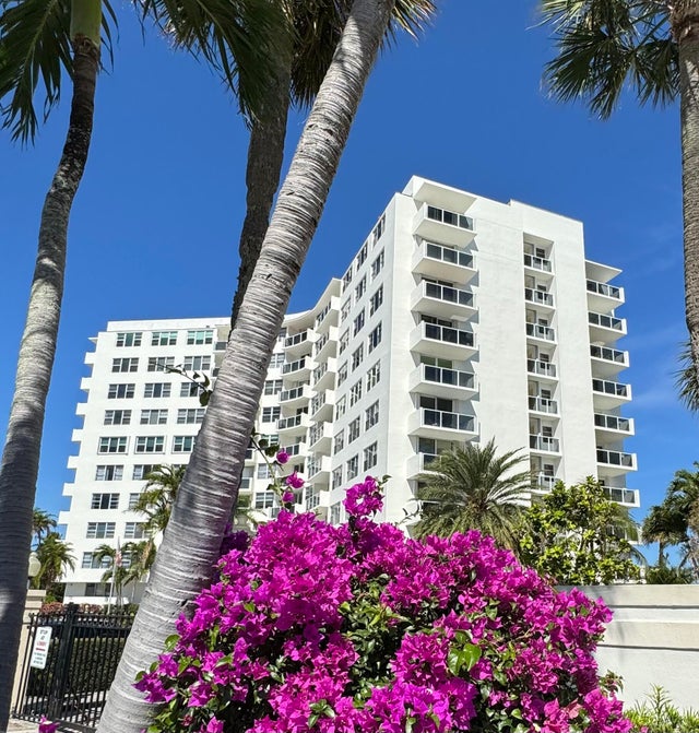 2 of 26 - 2800 N Flagler Dr #410, West Palm Beach, FL