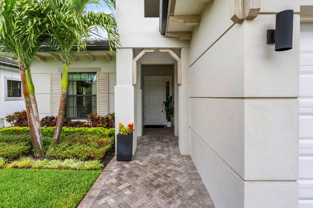 4 of 46 - 2909 Gin Berry Way, West Palm Beach, FL