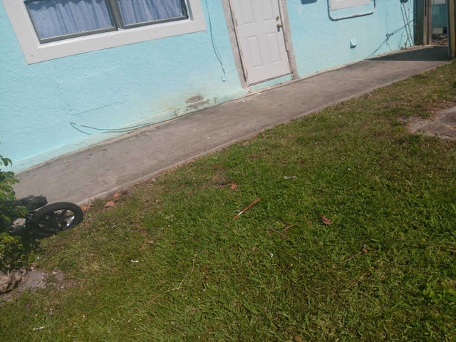 4 of 8 - 120 S Atlantic Drive W, Boynton Beach, FL