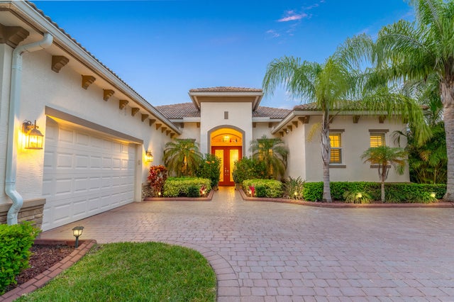 3 of 49 - 9986 Sw Nuova Way, Port Saint Lucie, FL
