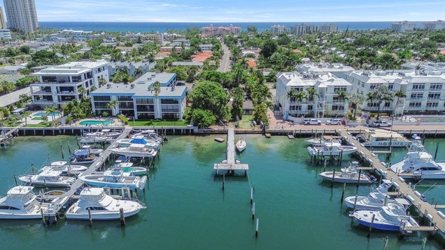 5 of 15 - 206 Lake Drive, Palm Beach Shores, FL