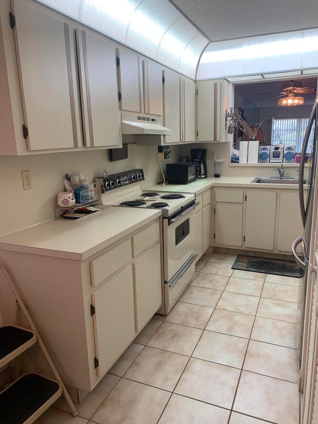 2 of 21 - 13383 Pineapple Palm Ct #f, Delray Beach, FL