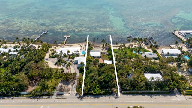 4 of 5 - 80151 Overseas Highway, Islamorada, FL