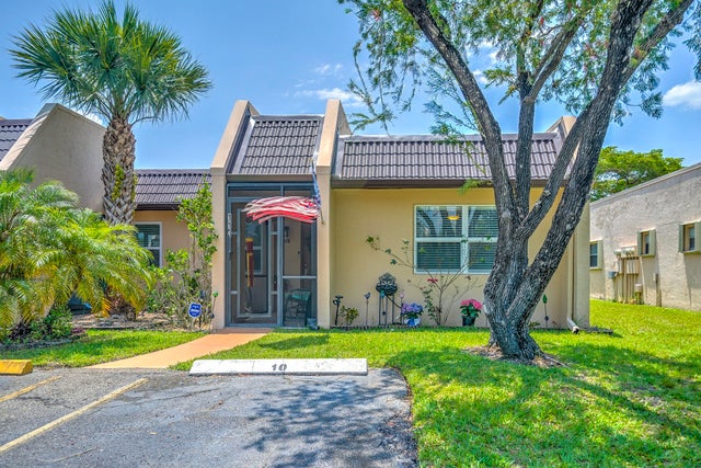 113 Lake Terry Drive, West Palm Beach