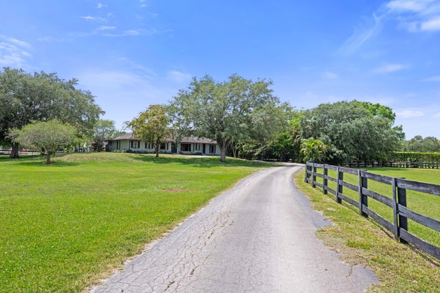2 of 30 - 16820 Deer Path Lane, Wellington, FL