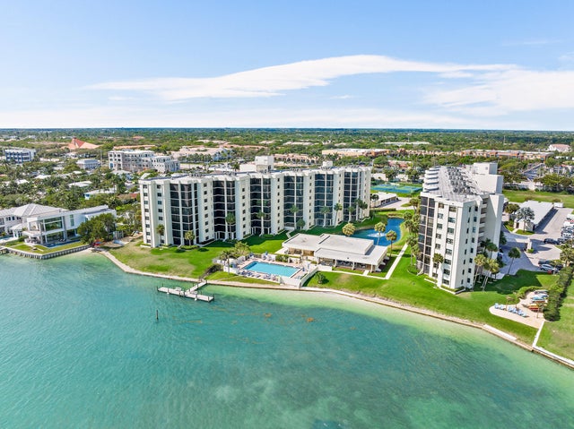 2 of 24 - 19800 Sandpointe Bay Dr #508, Tequesta, FL