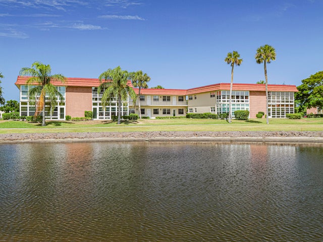 1 of 41 - 76 Royal Oak Drive #104, Vero Beach, FL