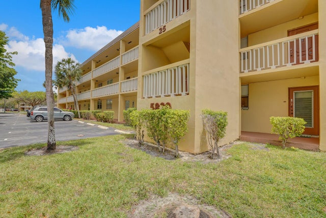 1 of 25 - 5830 Nw 64th Avenue #310, Tamarac, FL
