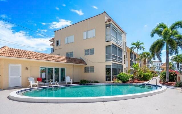 2 of 15 - 331 Sw 8th St #2-c-e, Boca Raton, FL