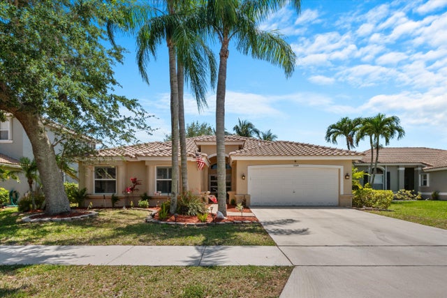 1 of 43 - 5349 Oakmont Village Circle, Lake Worth, FL