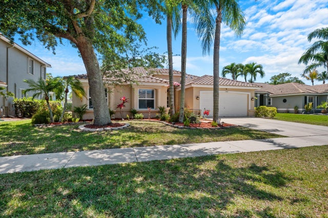 4 of 43 - 5349 Oakmont Village Circle, Lake Worth, FL