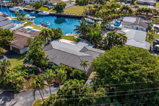 4 of 35 - 2500 Ne 23rd St, Pompano Beach, FL