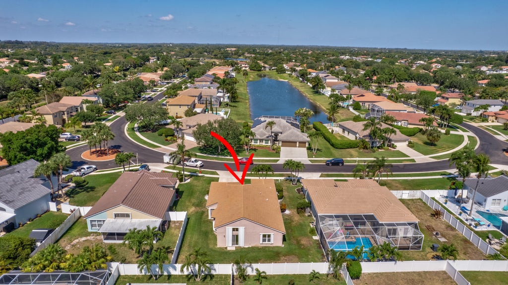5317 Oakmont Village Cir, Lake Worth