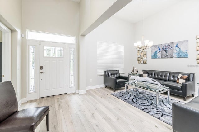 3 of 21 - 5816 Little River Dr, Tampa, FL
