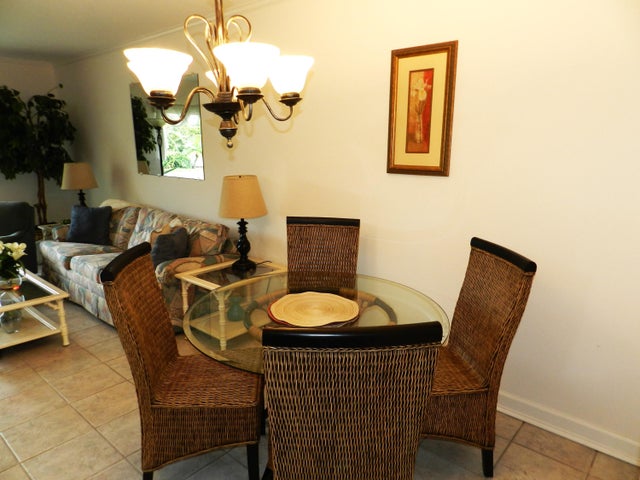 3 of 10 - 320 North Boulevard #1c, Boynton Beach, FL
