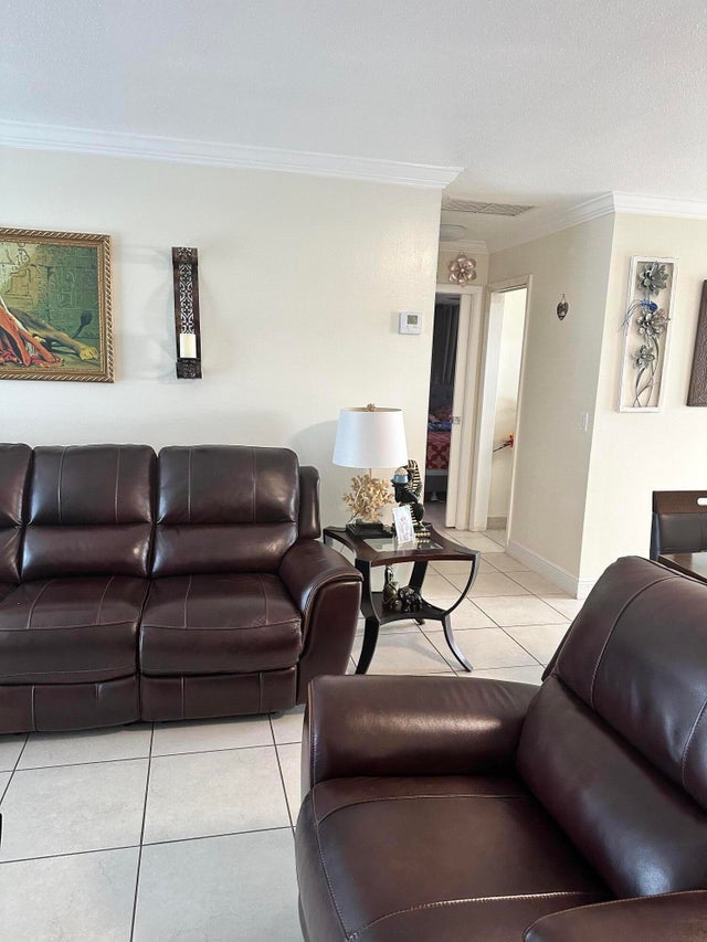 5 of 11 - 2847 Ashley Drive W #h, West Palm Beach, FL