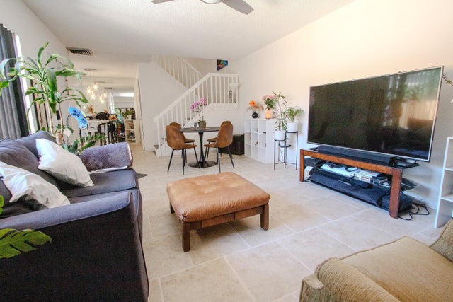 5 of 35 - 606 6th Way, West Palm Beach, FL