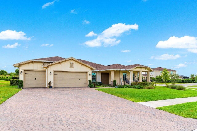 3 of 67 - 962 Castaway Court, Loxahatchee, FL