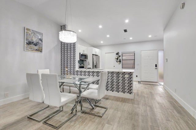 3 of 103 - 6268 Kings Gate Cir, Delray Beach, FL