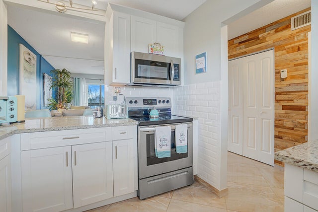 3 of 34 - 2724 N Garden Drive #302, Lake Worth, FL