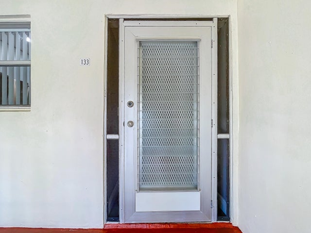 3 of 48 - 133 Lake Evelyn Drive, West Palm Beach, FL