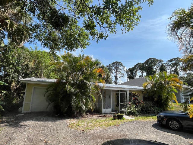 3 of 18 - 203 E Easy Street, Fort Pierce, FL