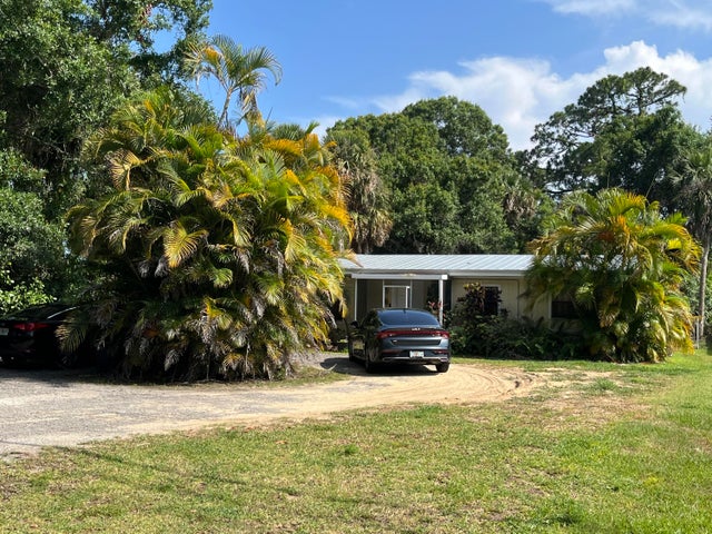 4 of 18 - 203 E Easy Street, Fort Pierce, FL
