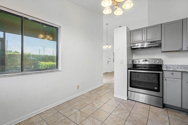 5 of 17 - 3947 Island Club Circle W, Lake Worth, FL