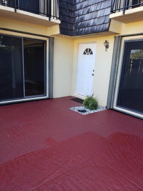 1 of 15 - 211 Lake Arbor Dr #211, Palm Springs, FL