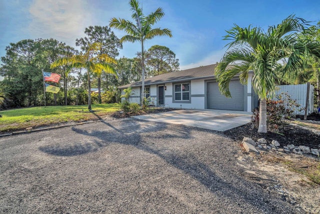 2 of 39 - 18143 42nd Road, The Acreage, FL