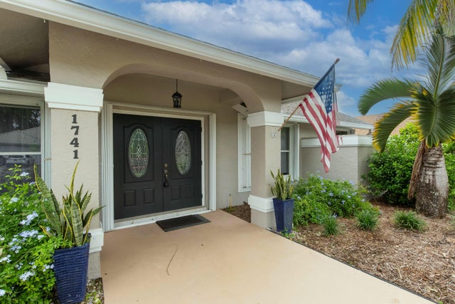 2 of 25 - 1741 Grantham Dr, Wellington, FL