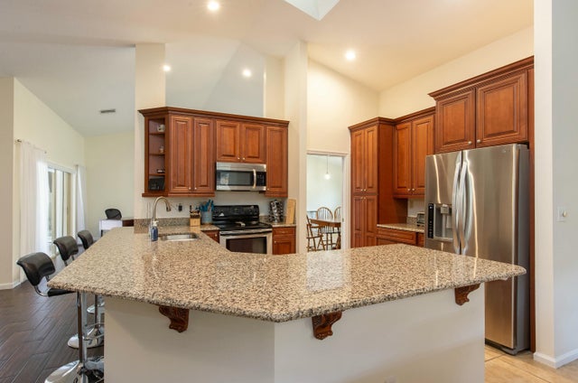 4 of 25 - 1741 Grantham Dr, Wellington, FL