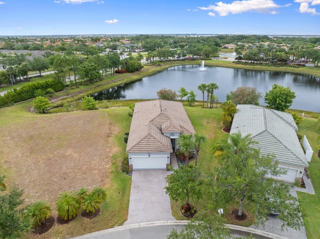 2 of 33 - 9943 Sw Stonegate Dr, Port Saint Lucie, FL