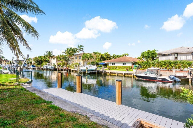 4 of 31 - 3163 Ne 8th Avenue, Boca Raton, FL