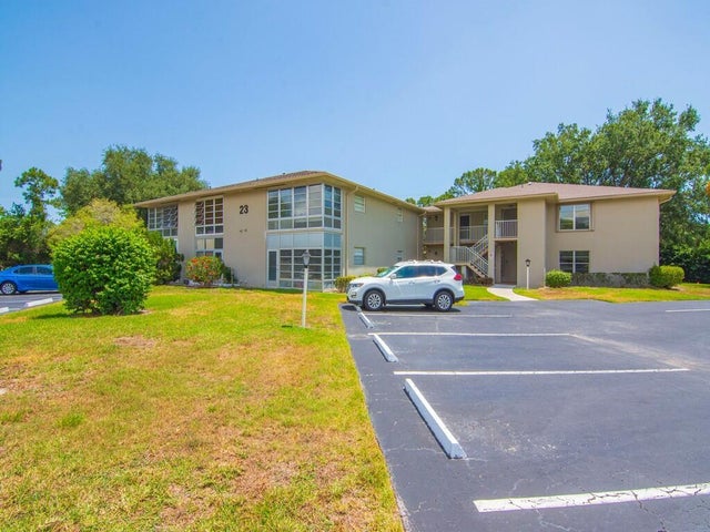 1 of 15 - 23 Lake Vista 207 Trail W #207, Port Saint Lucie, FL