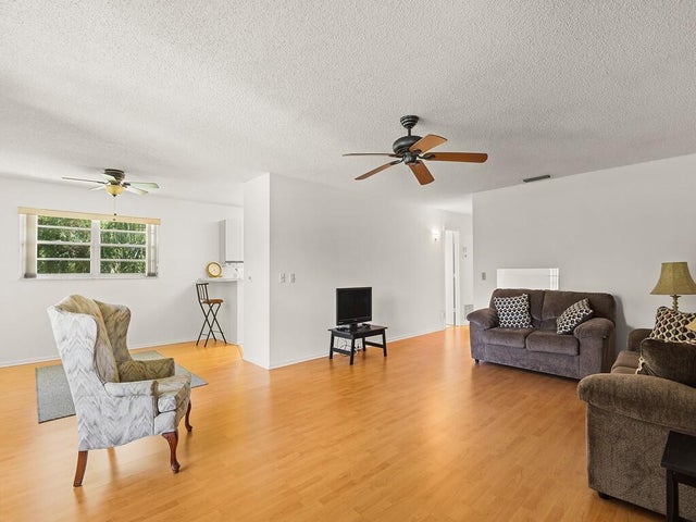 2 of 15 - 23 Lake Vista 207 Trail W #207, Port Saint Lucie, FL