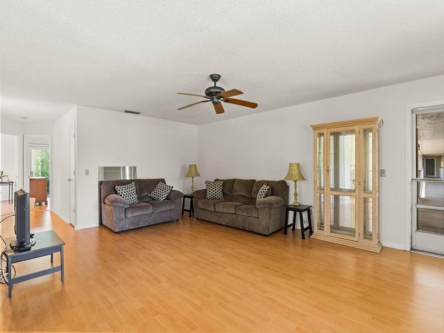 3 of 15 - 23 Lake Vista 207 Trail W #207, Port Saint Lucie, FL