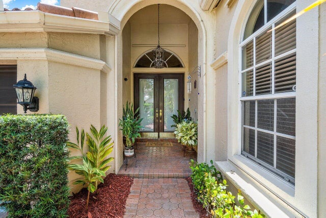 4 of 39 - 9034 Alexandra Cir, Wellington, FL