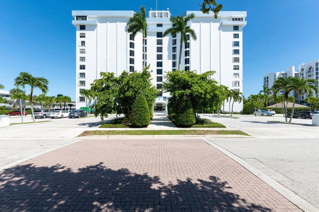 2 of 20 - 3800 Washington Road #1002, West Palm Beach, FL