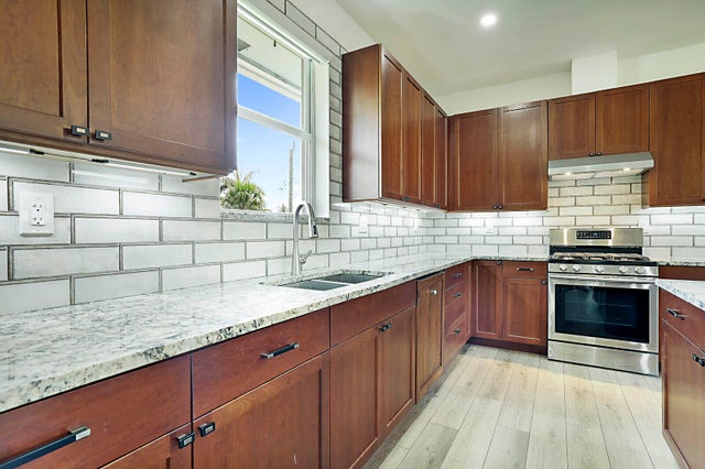 4 of 36 - 2510 Lake Drive N, Boynton Beach, FL