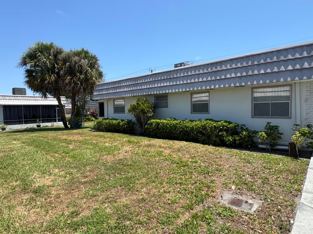 5 of 14 - 52 Valencia C #c, Delray Beach, FL
