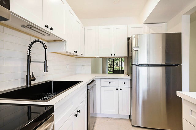 4 of 15 - 3605 S Ocean Boulevard #124, South Palm Beach, FL
