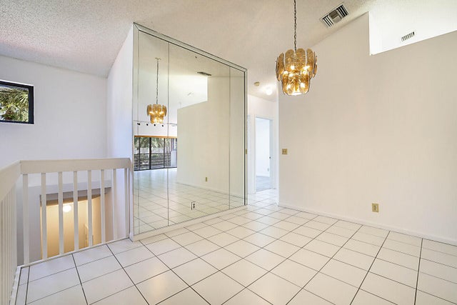 3 of 14 - 9 Via De Casas Sur #203, Boynton Beach, FL